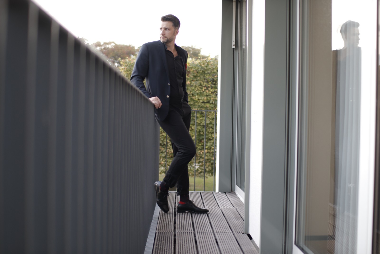 Gentlemen’s_Club_Germany_FALKE_Airport_Oxford_Stripes_Shadow_Autumn-015